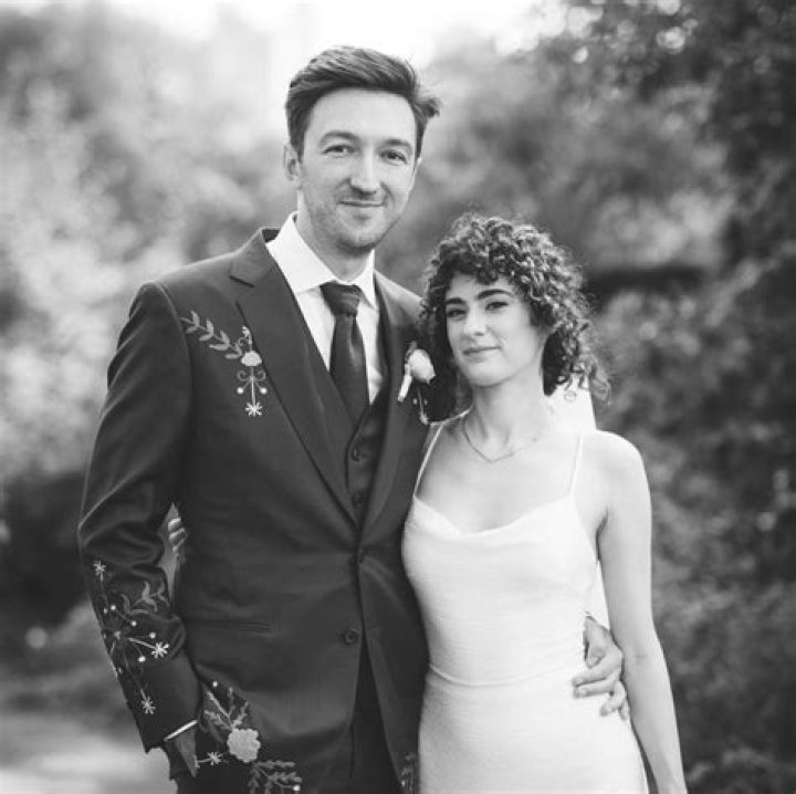 Who is Shane Spencer Dating Now ·