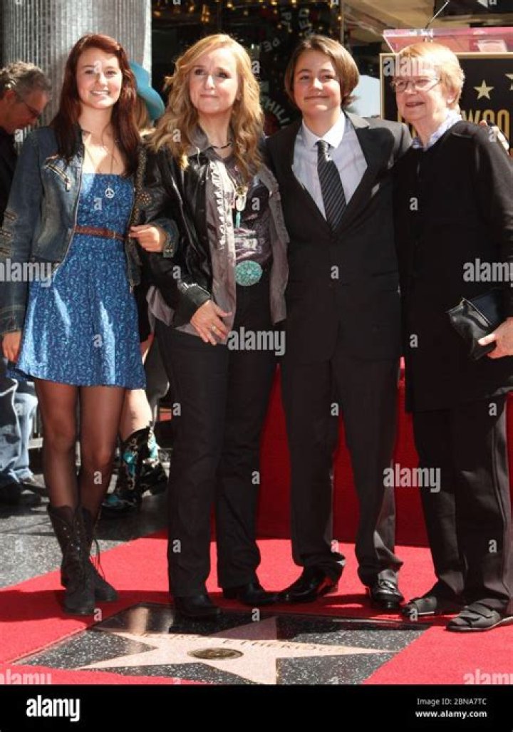 Who Was Beckett Cypher? Melissa Etheridge's Son, Death, Father, Age, Melissa Etheridge's Daughter Pa ·