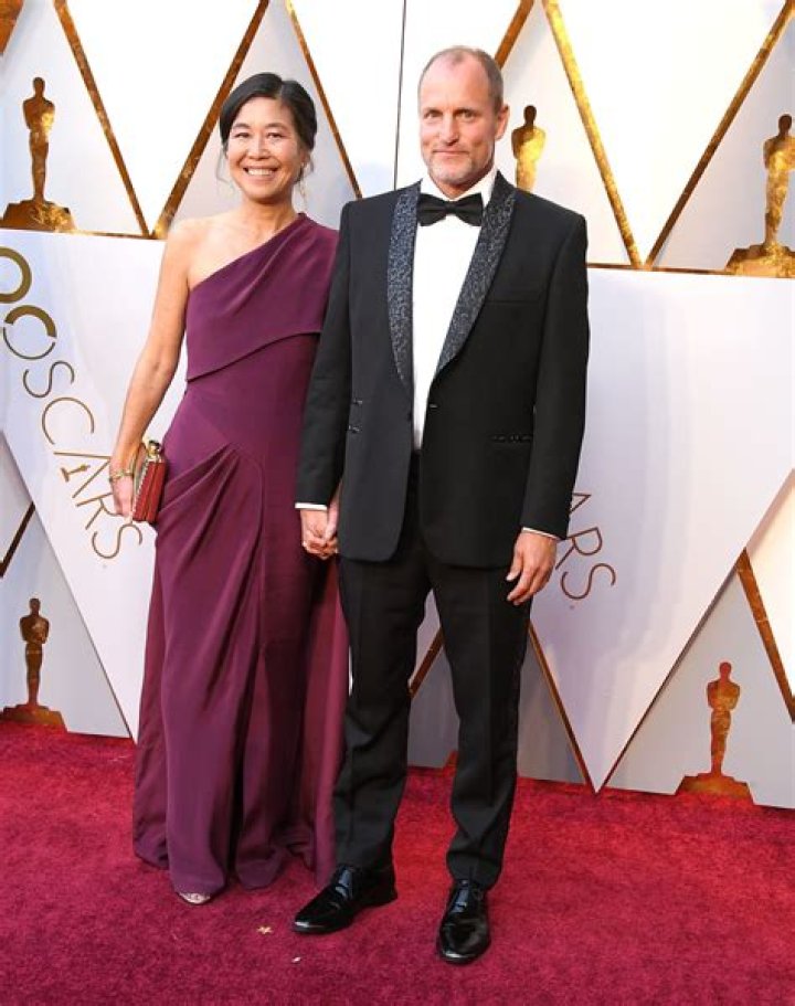 Woody Harrelson Wife: Meet Laura Louie